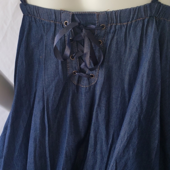 Dollhouse Denim dress - Picture 7 of 7